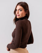 Apres Actif Ribbed Turtleneck in Brown