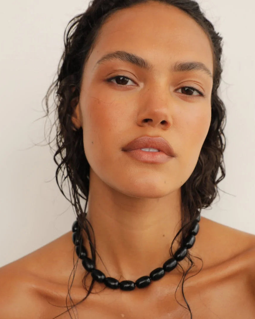 black chunky beaded necklace