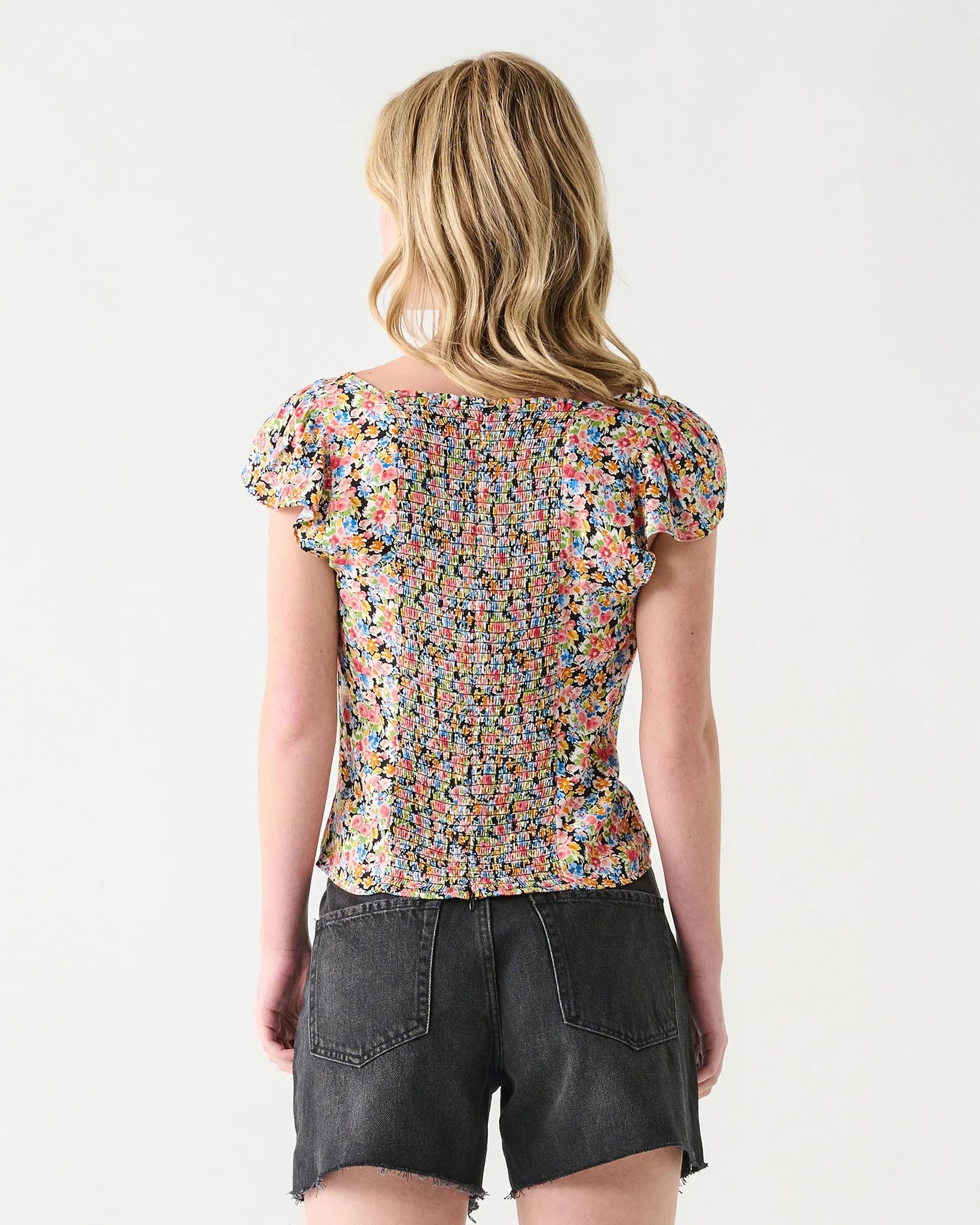 Dex Mid Rise Jean Short in Blue