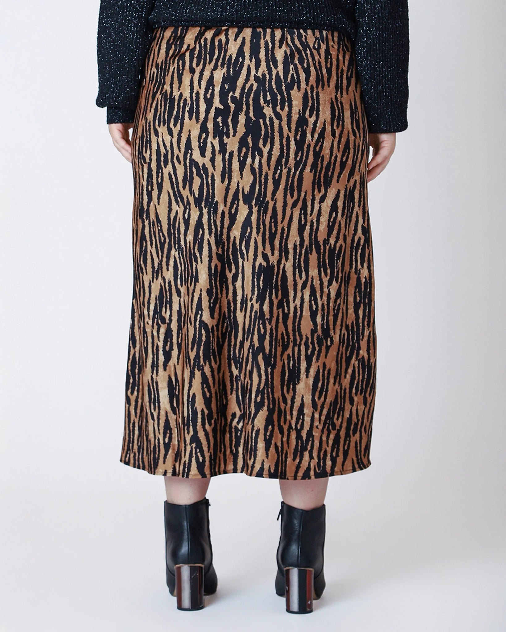 Dex Satin Slip Maxi Skirt Tiger Print