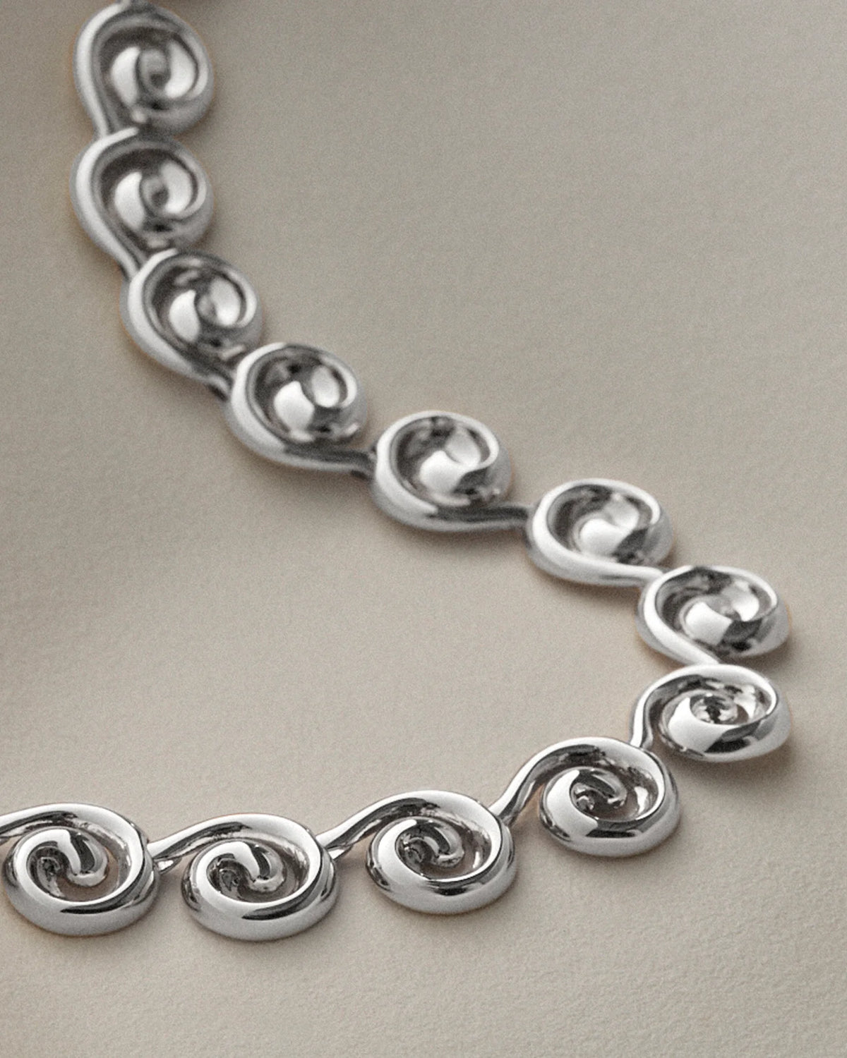 statement silver swirl necklace