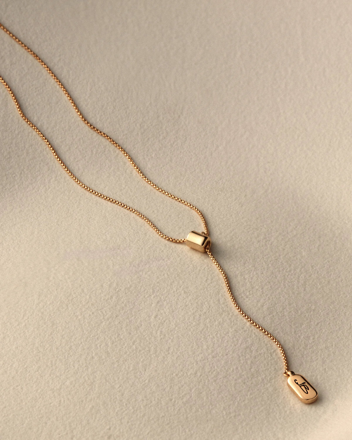 gold long pendant necklace