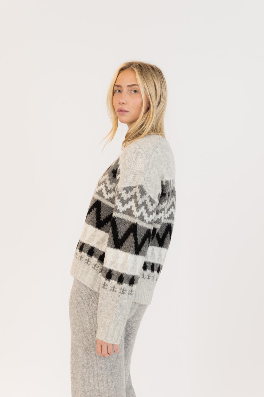 grey and black sweater