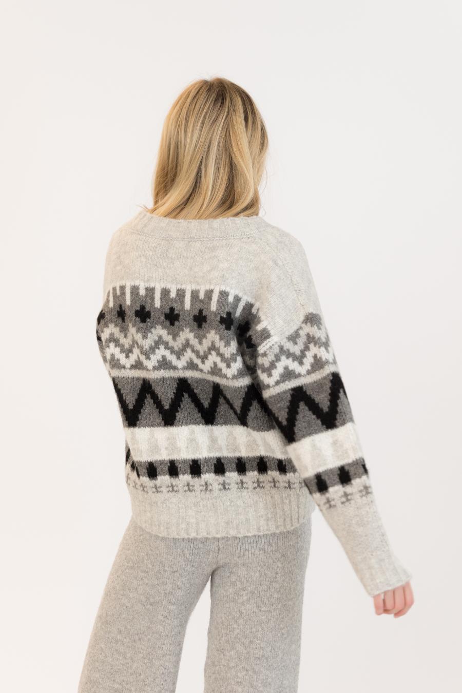grey and black sweater
