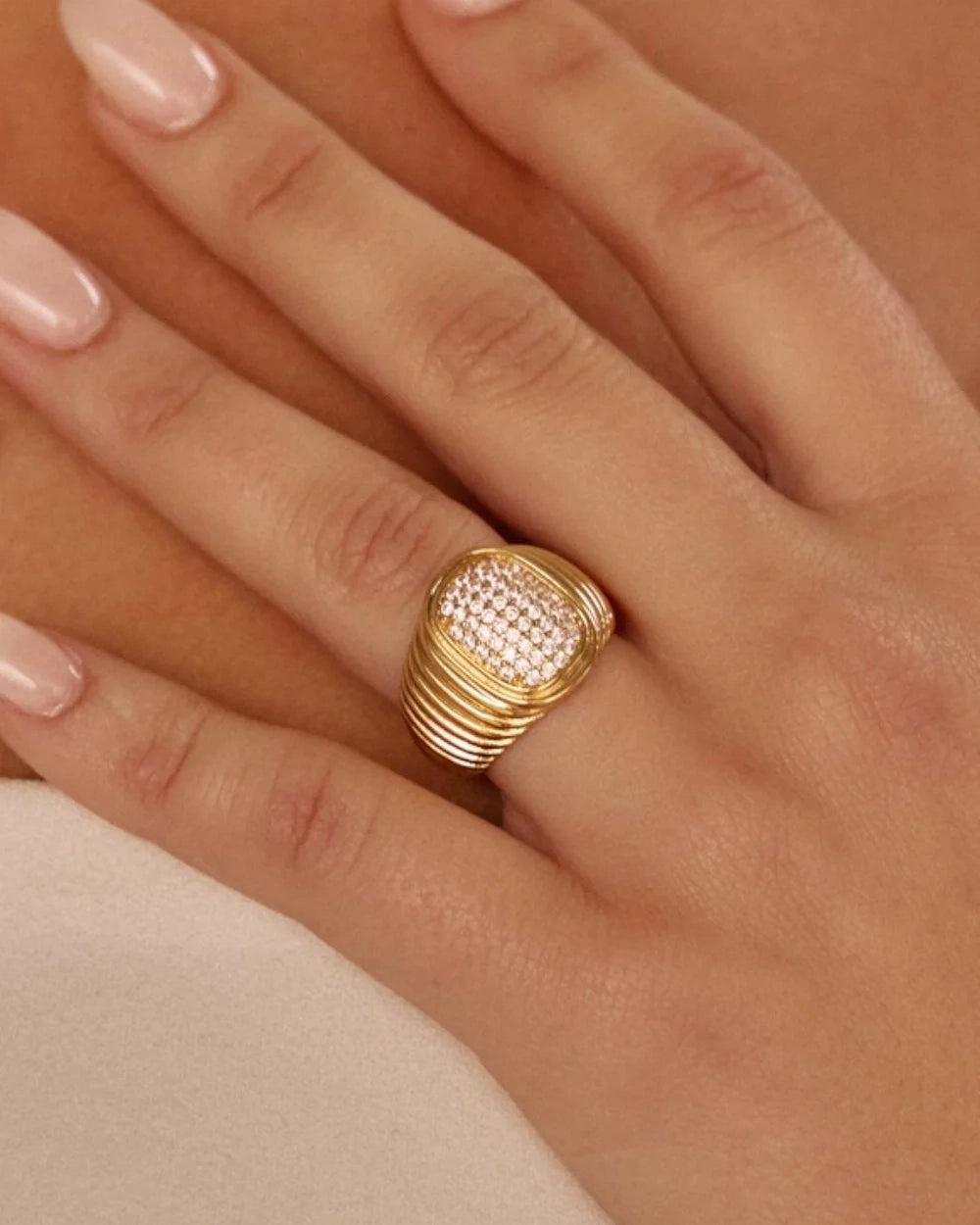 Luv AJ The Pave Oval Bezel Ring in Gold