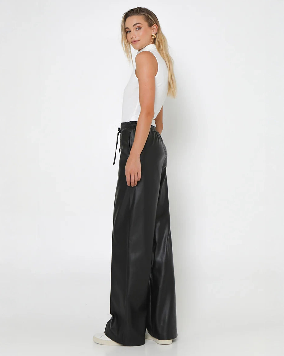 Madison the label Varney Turtleneck Sleeveless Top in White