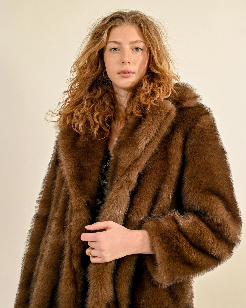 Molly Bracken Faux Fur Coat in Brown