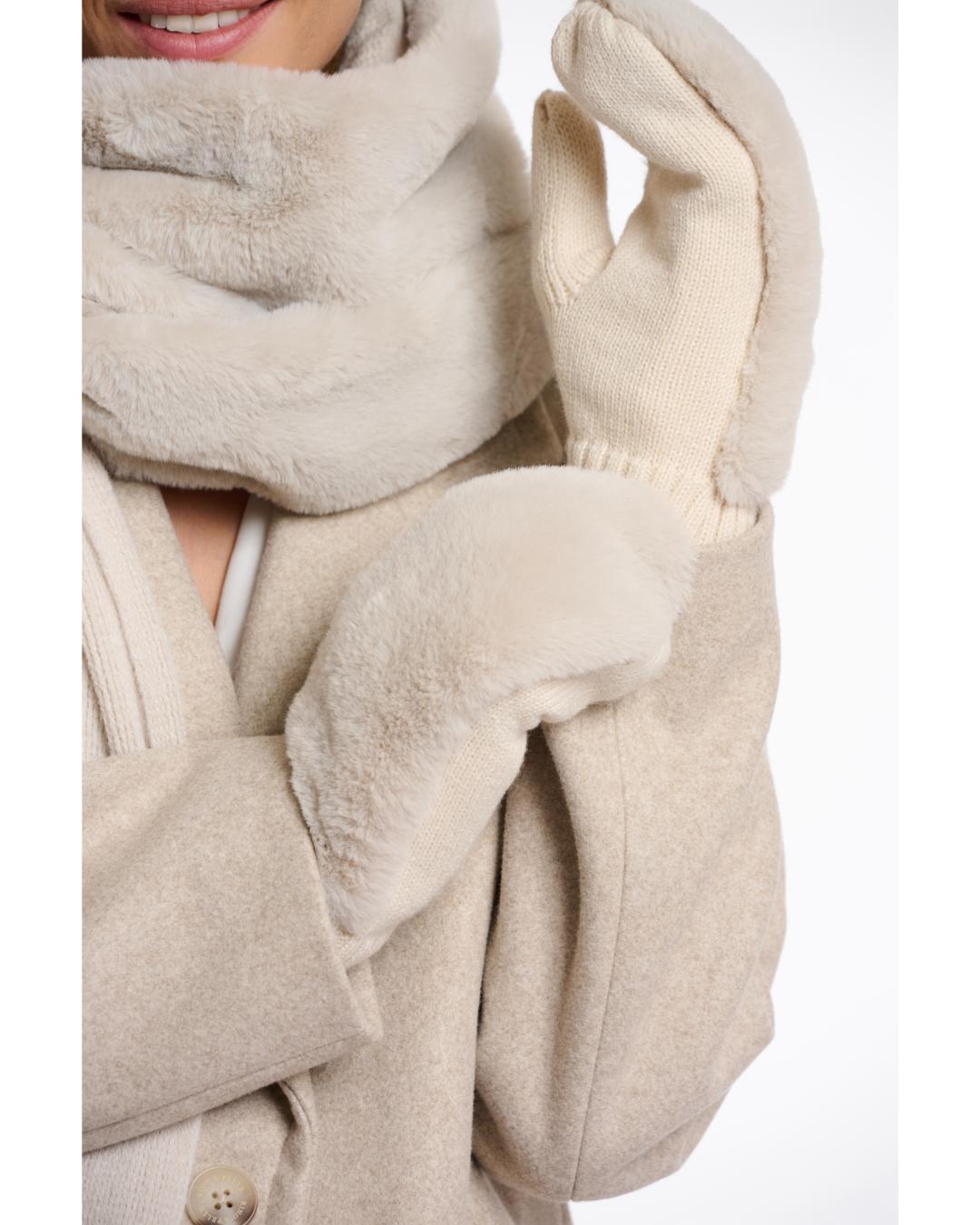 cream fur gloves