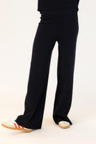 navy knit pant