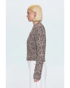 brown and white knit sweater 
