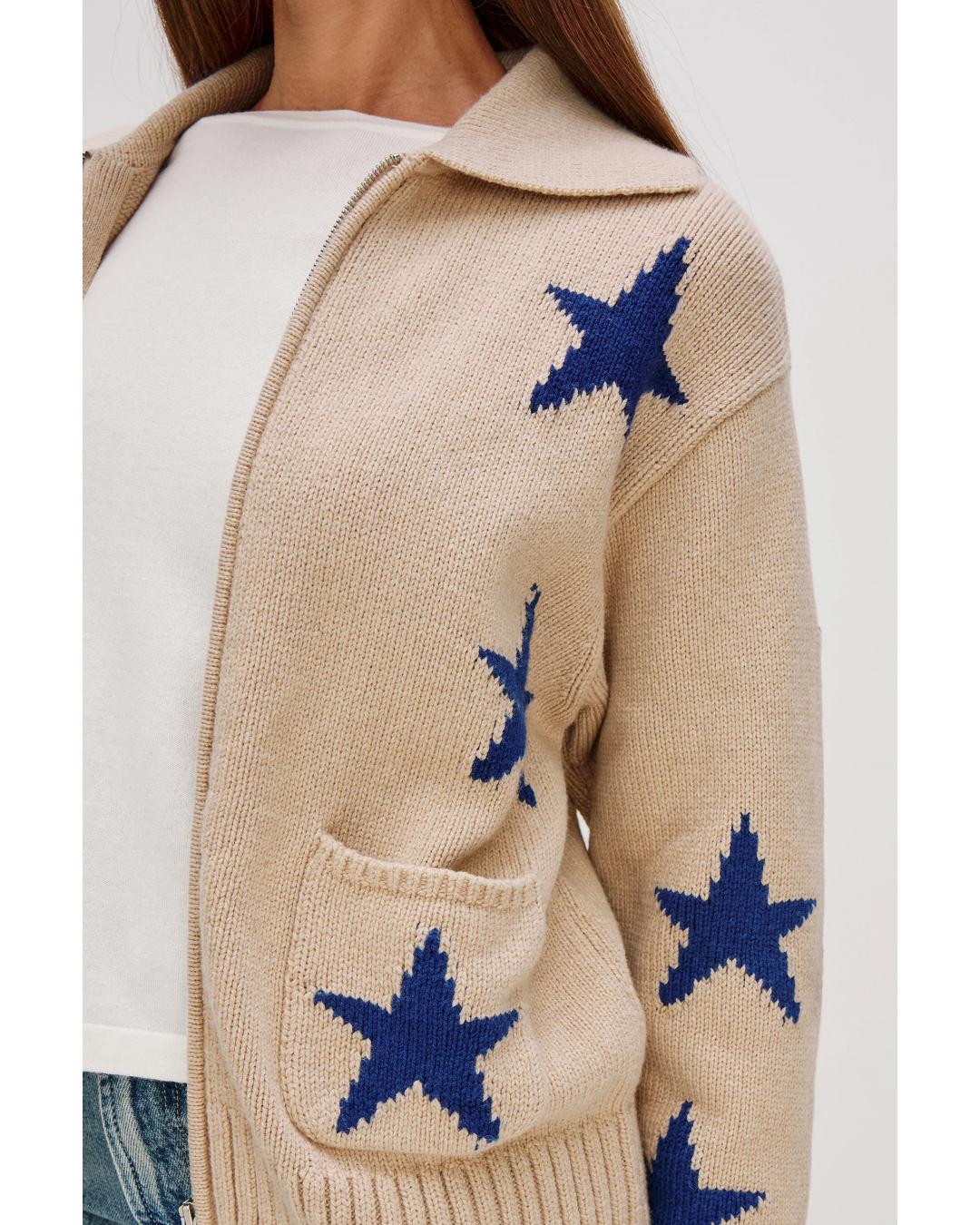 zip sweater in beige with blue stars