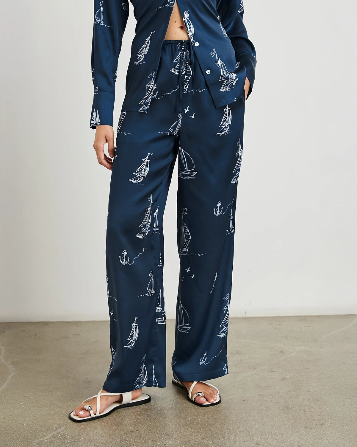 Lightweight Navy Damani Trousers with Sailboat print in white by Rails