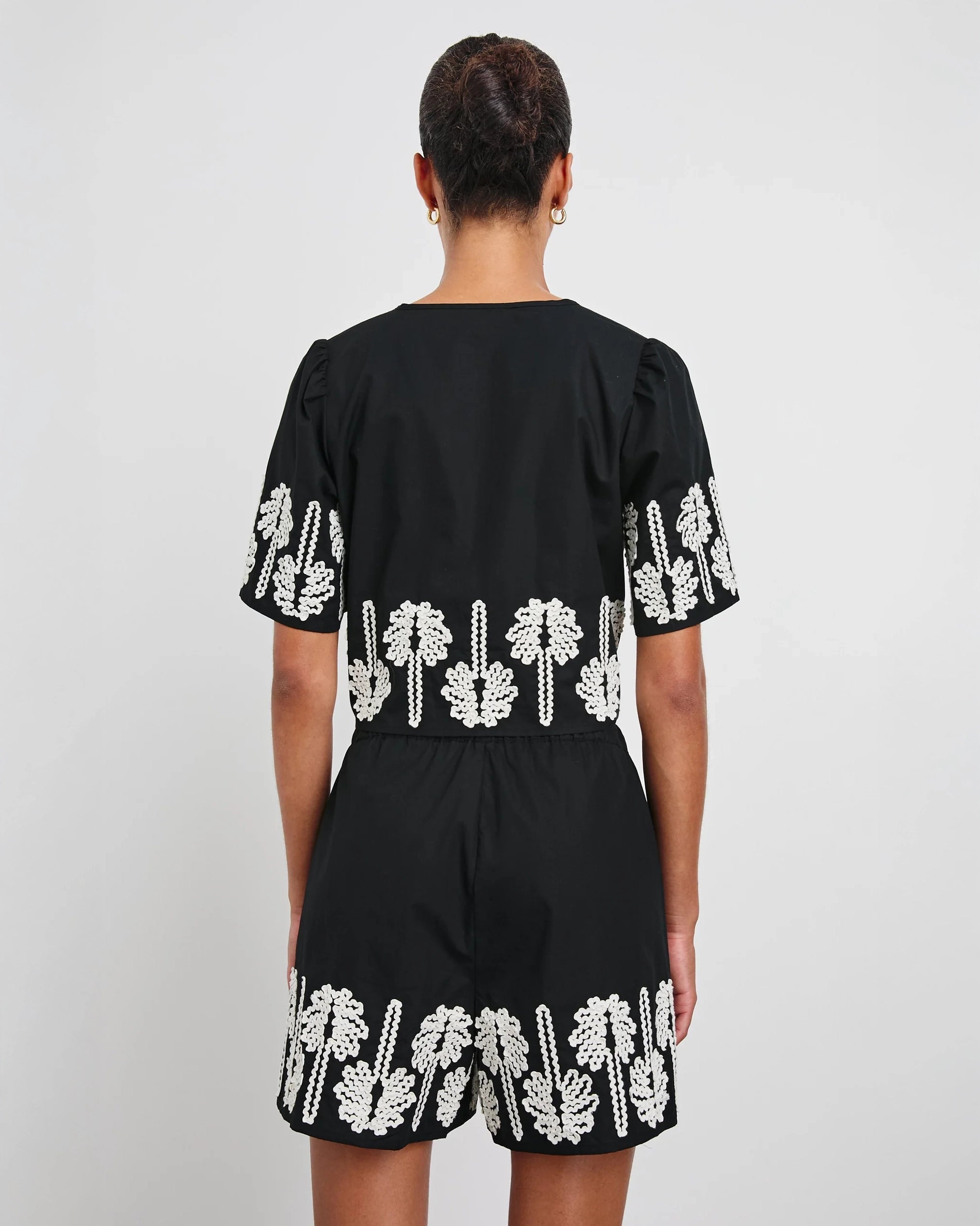 Rails Pari Top Black Ivory Palm Trees