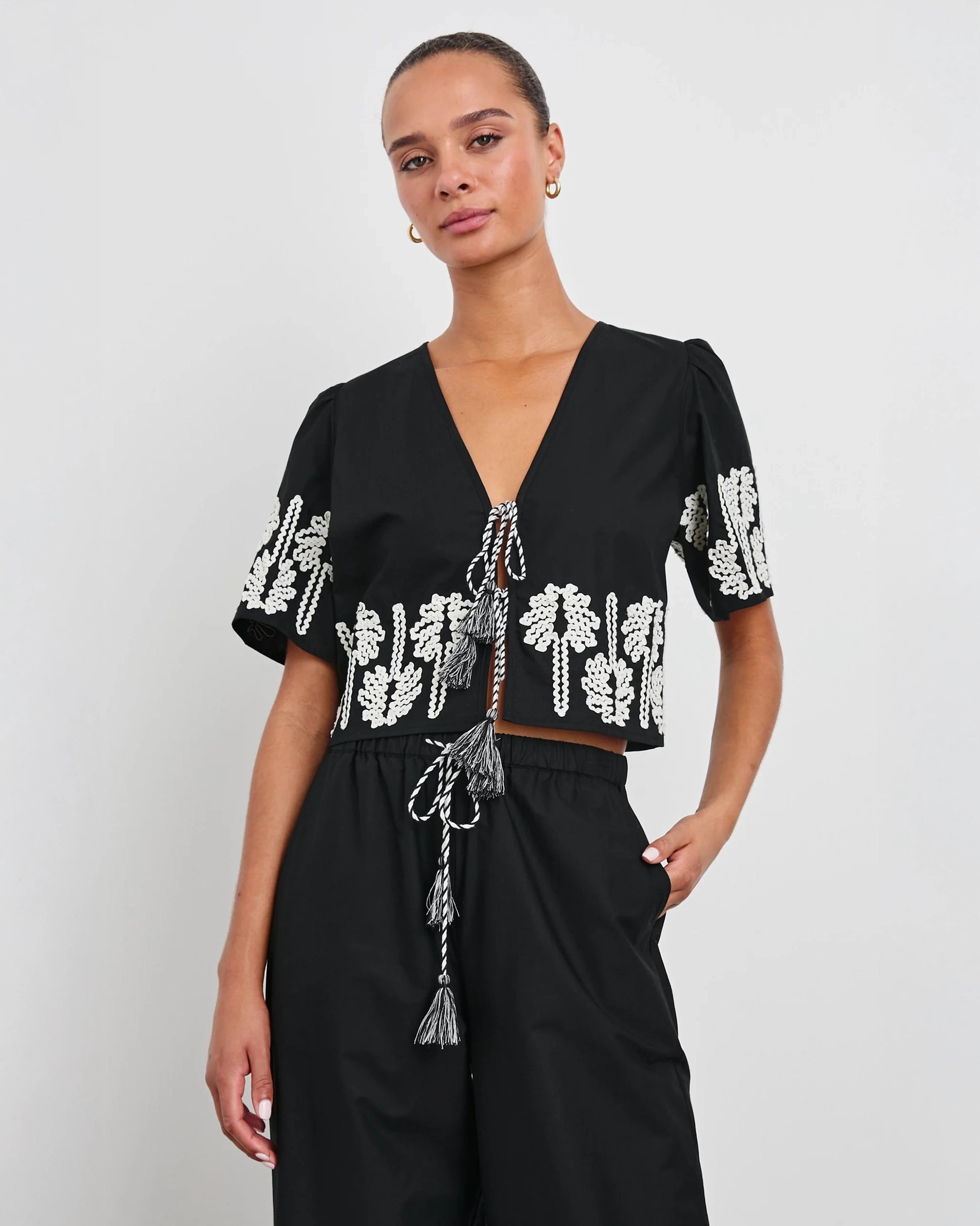 Rails Pari Top Black Ivory Palm Trees