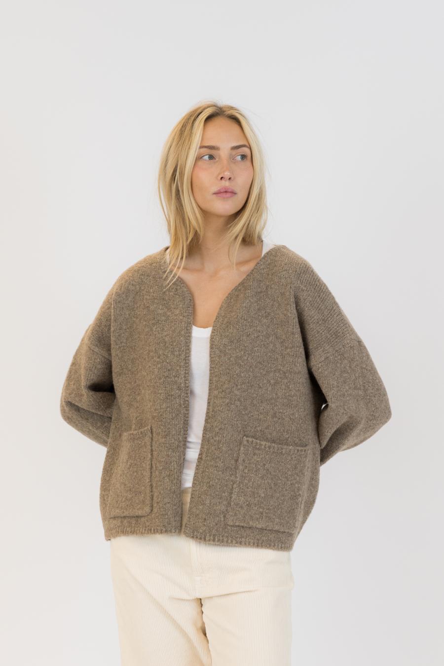 brown cardigan with pockets