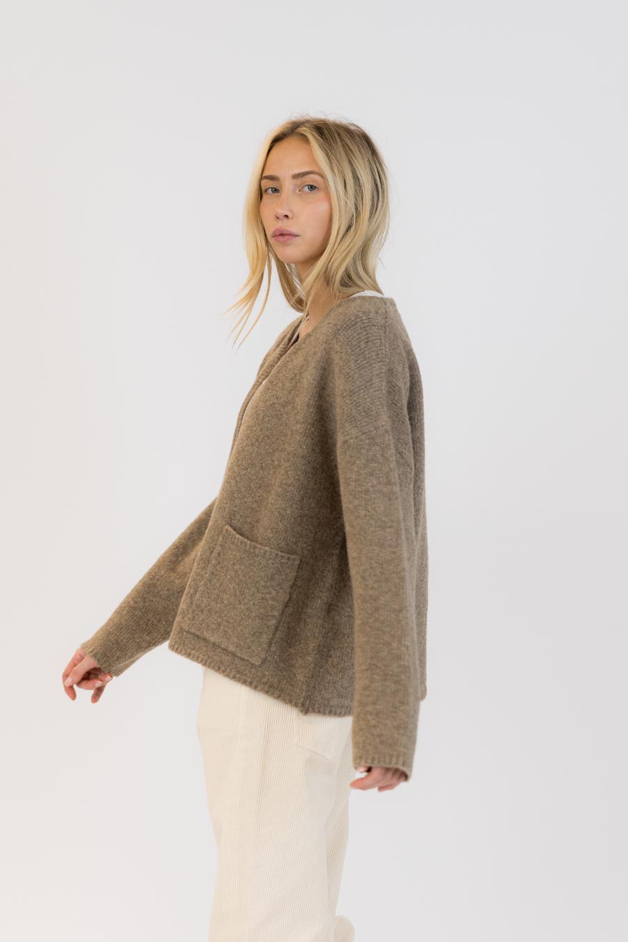 brown cardigan with pockets