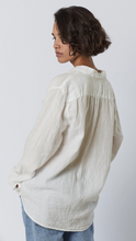 Load image into Gallery viewer, Mulholland Linen Shirt
