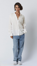 Load image into Gallery viewer, Mulholland Linen Shirt

