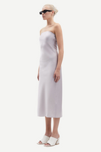 Load image into Gallery viewer, Saelina Dress
