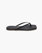square toe flip flop in black