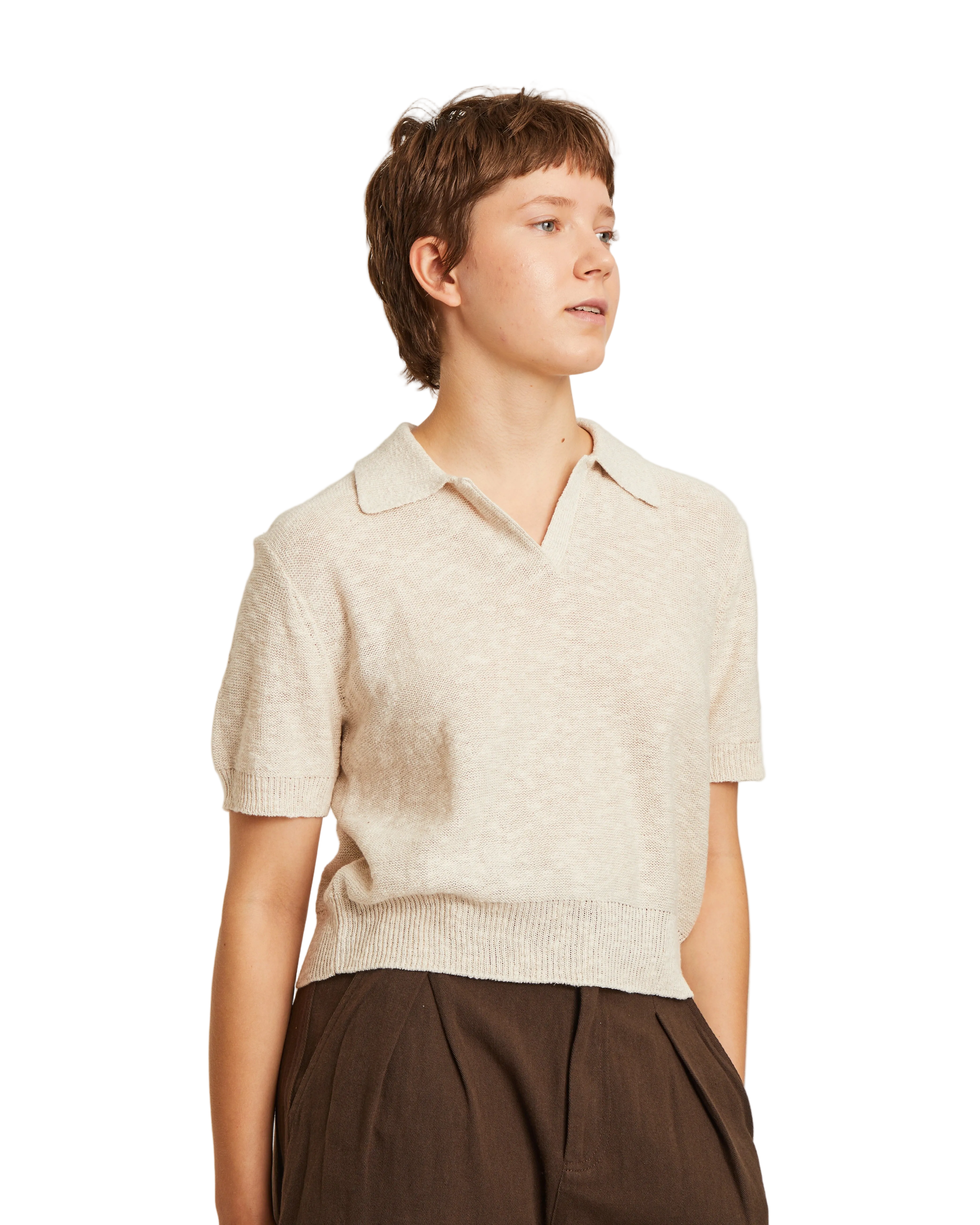 short sleeve collar sweater in beige