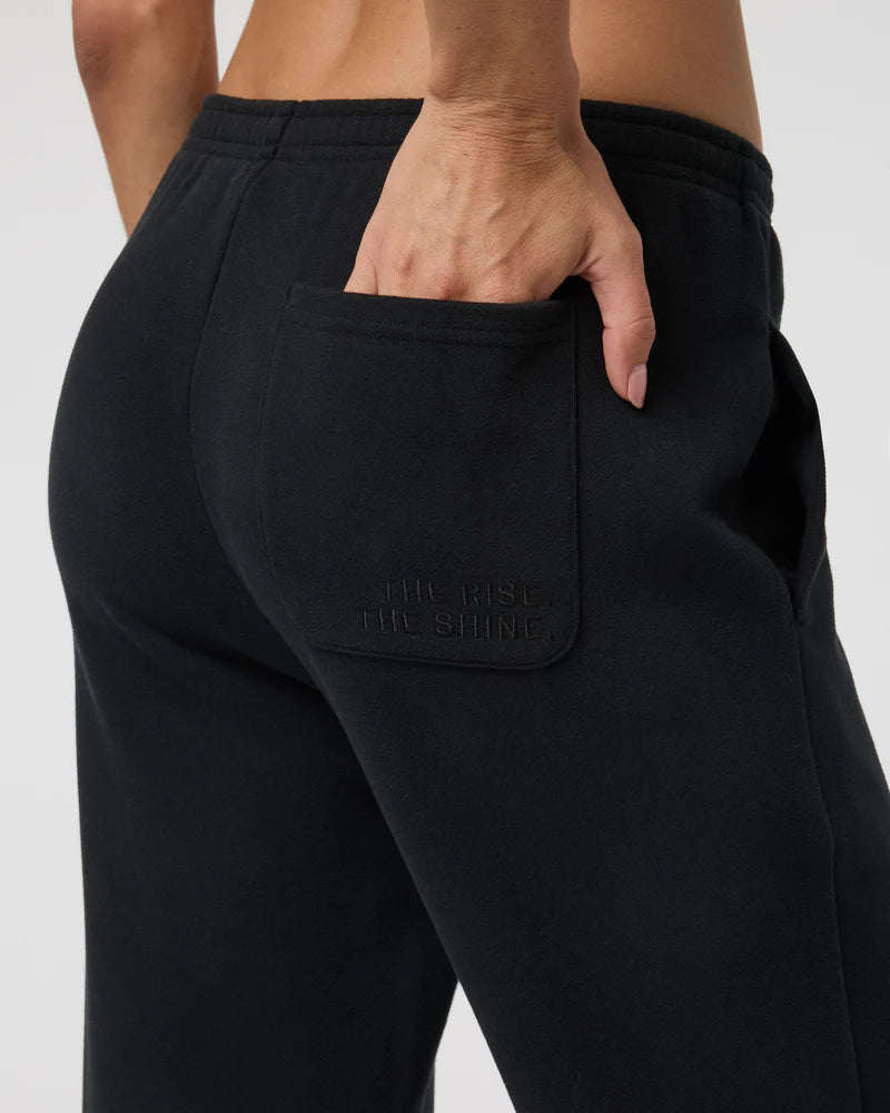 Vuori Sedona Sweatpants in Black