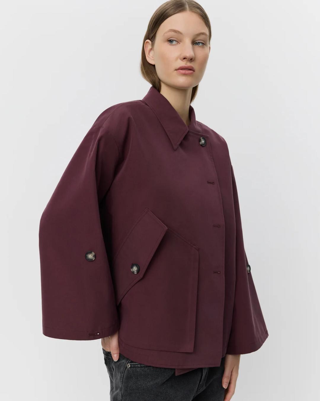 burgundy short jacket