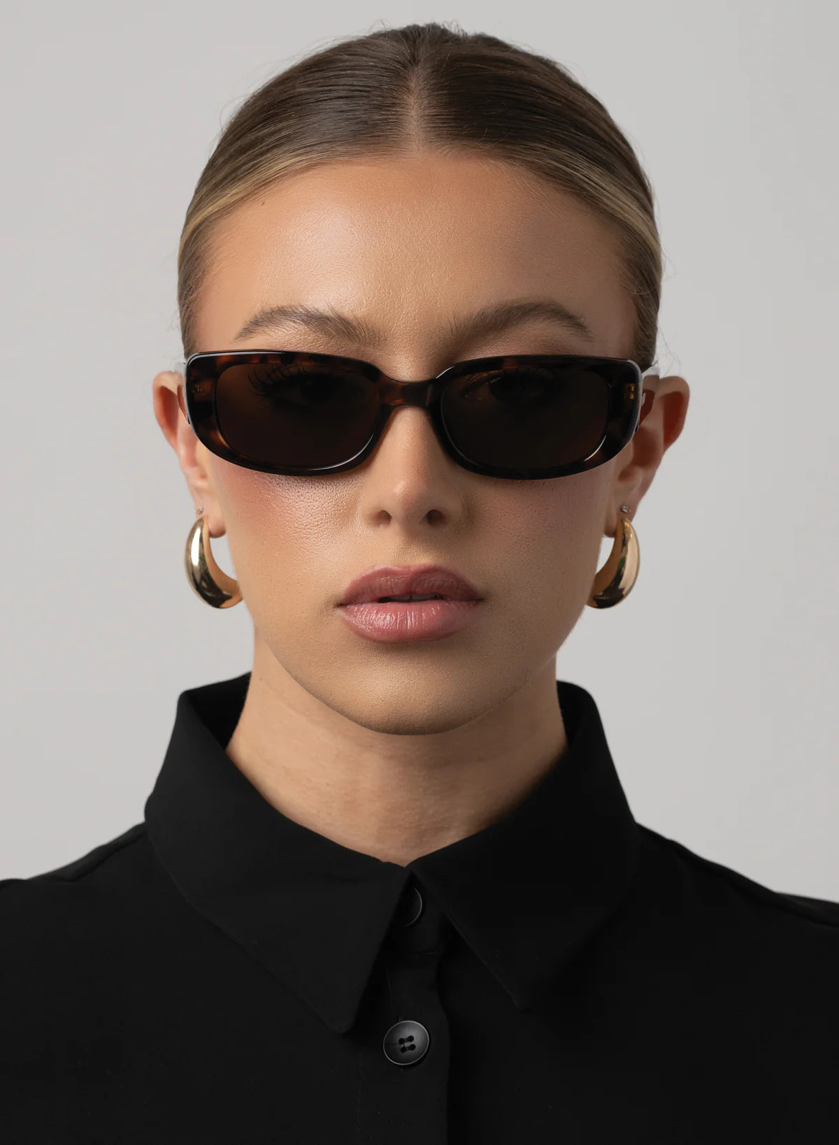 oval tortoise sunglasses
