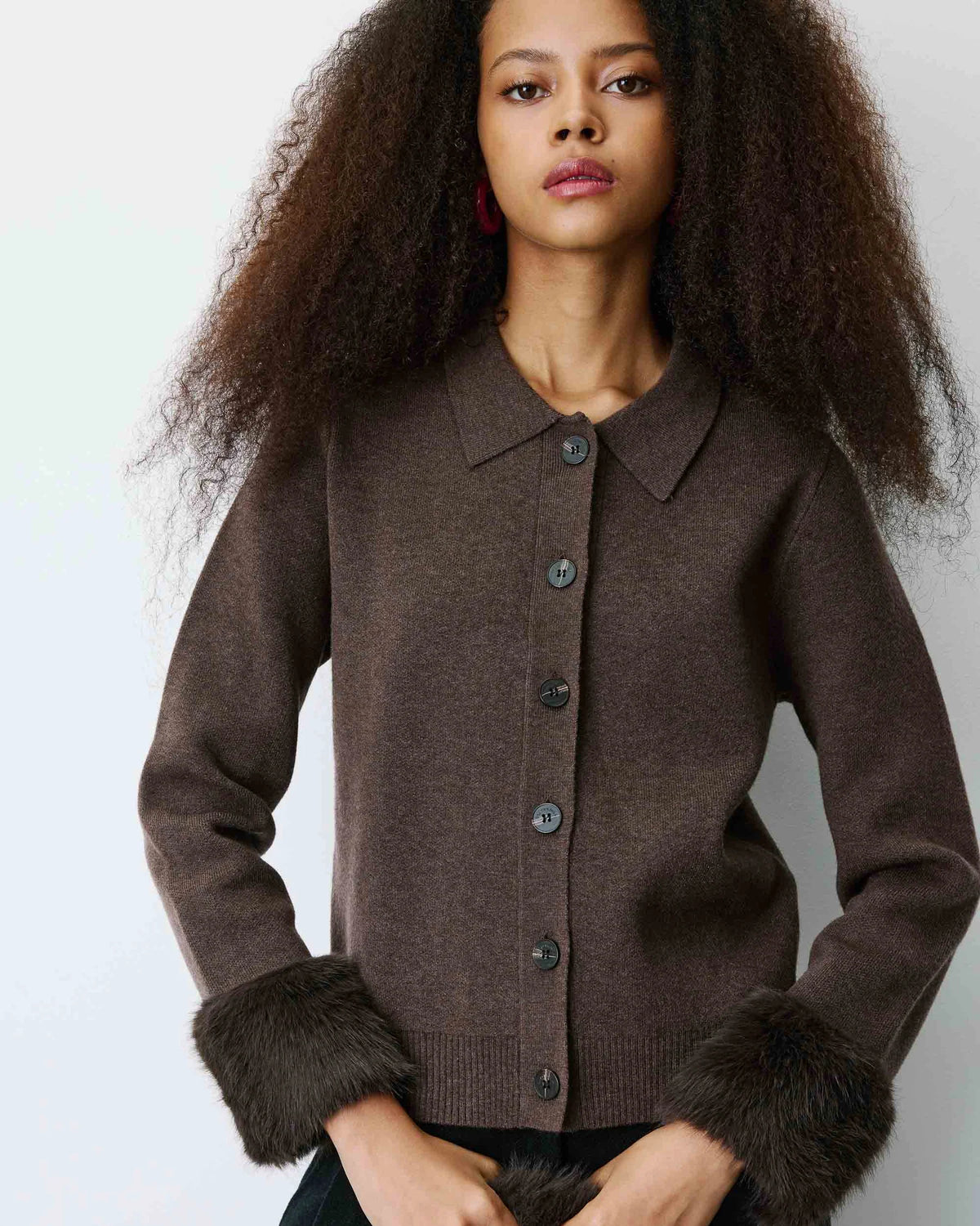 knit cardigan in brown with faux fur cuffs