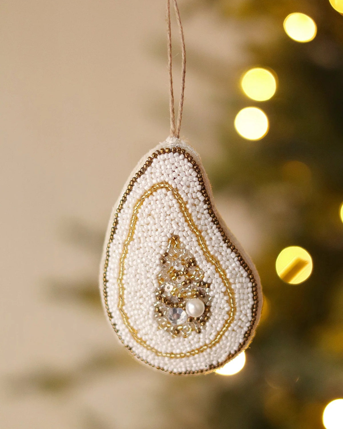 beaded oyster ornanent