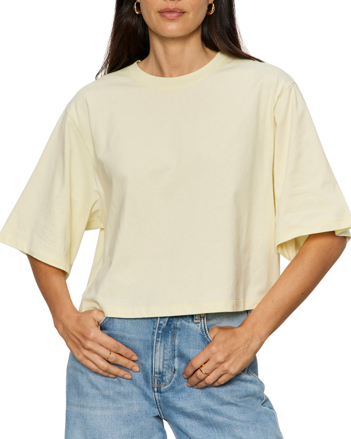 oversized tee in light yellow