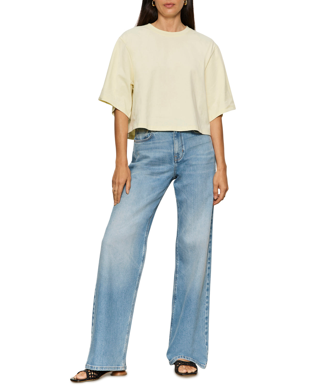 oversized tee in light yellow