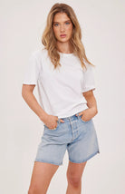 basic white t-shirt