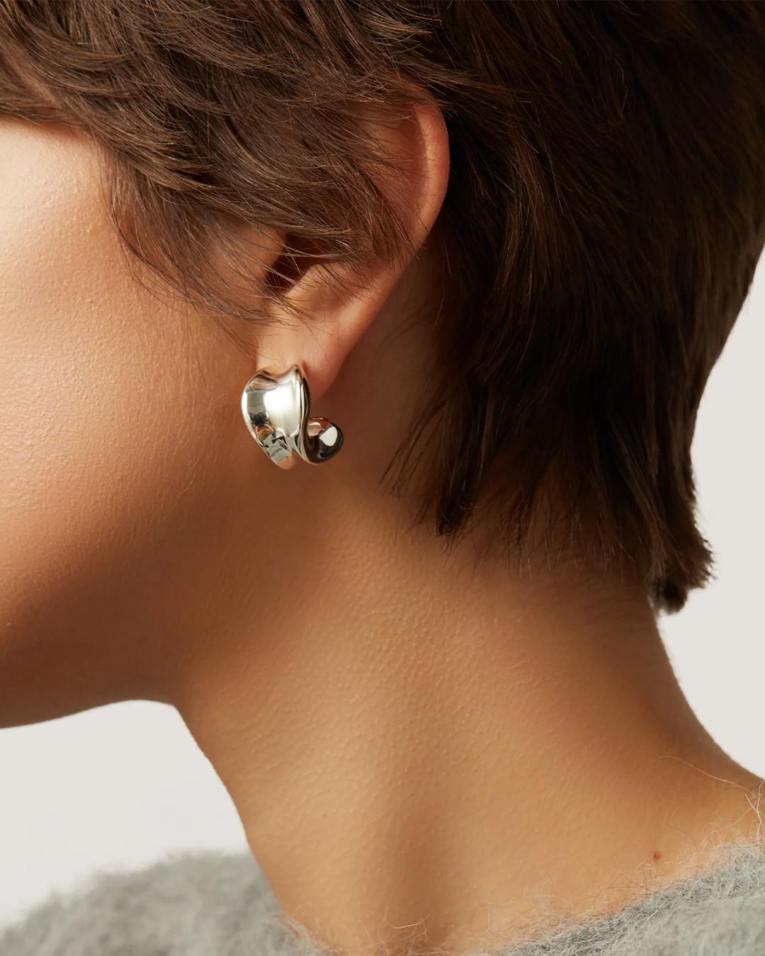 chunky silver hoops
