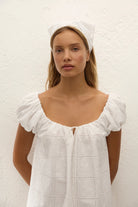 white eyelet headtie