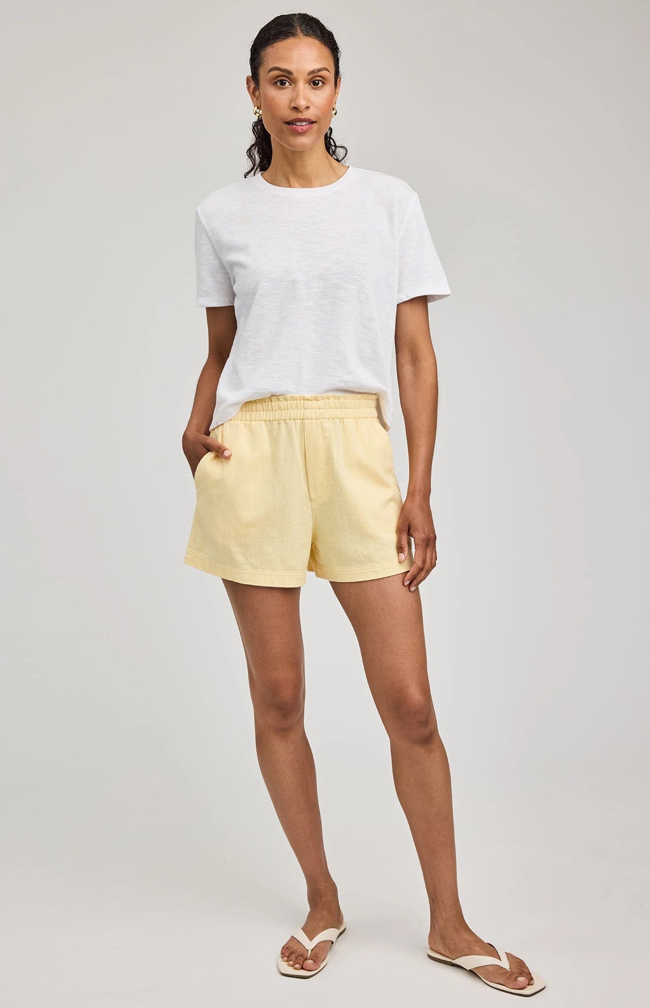 linen short in yellow