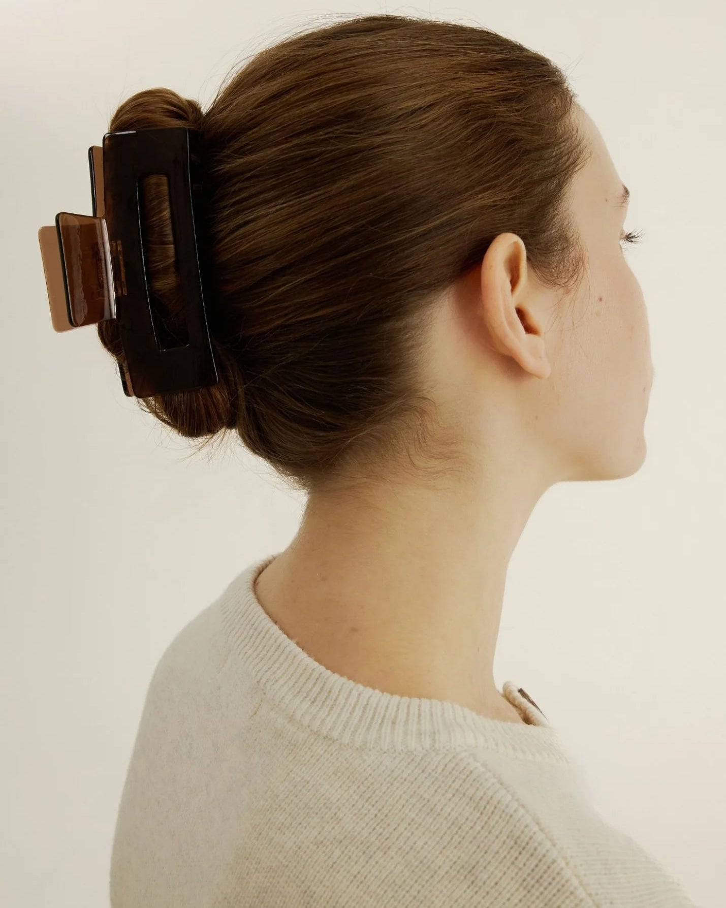 brown claw clip