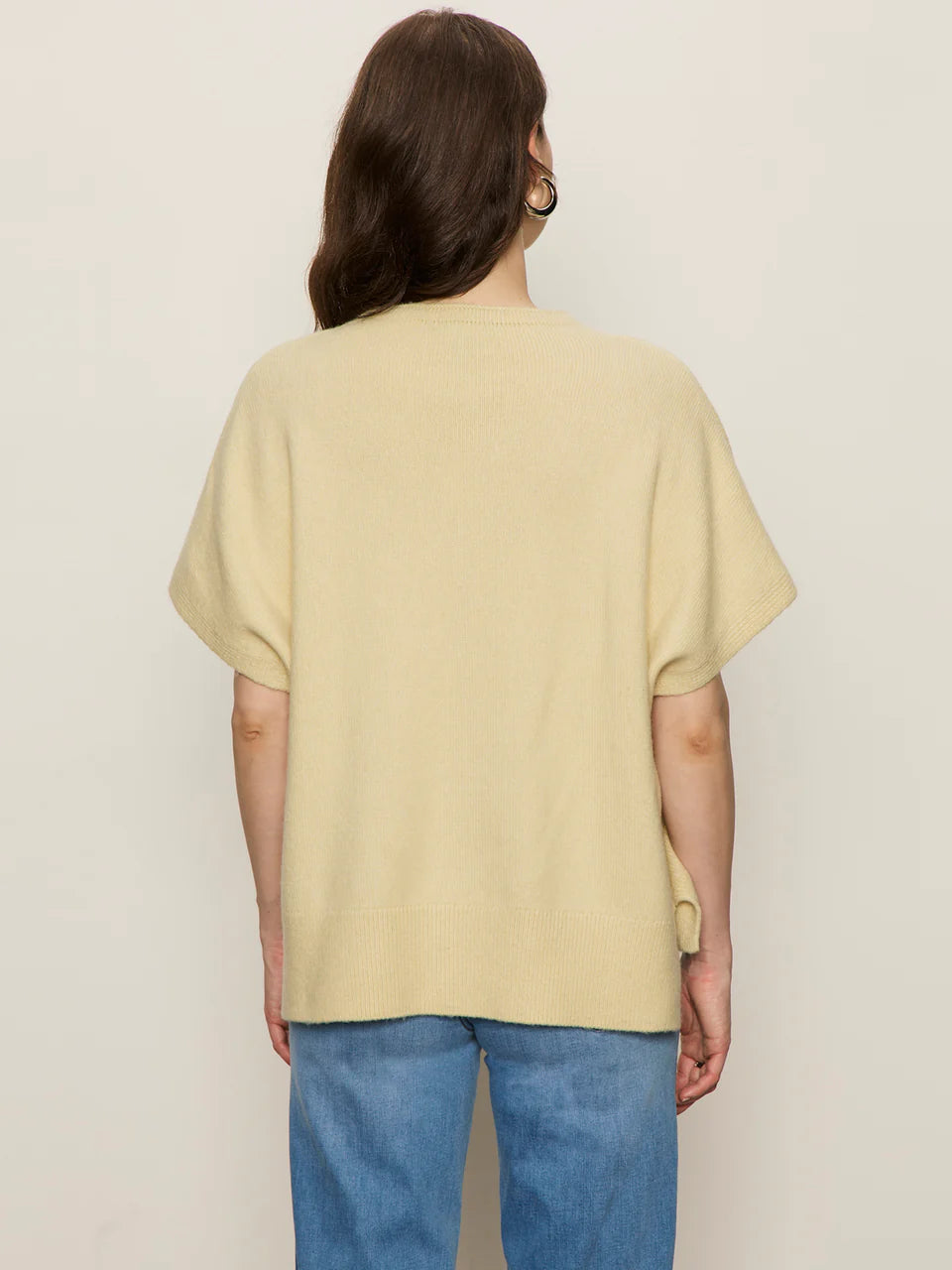 yellow/cream sort sleeve sweater top