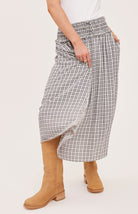 skirt in cream and black checkered pattern