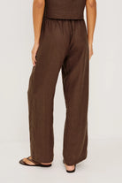 wide leg pant with a drawstring