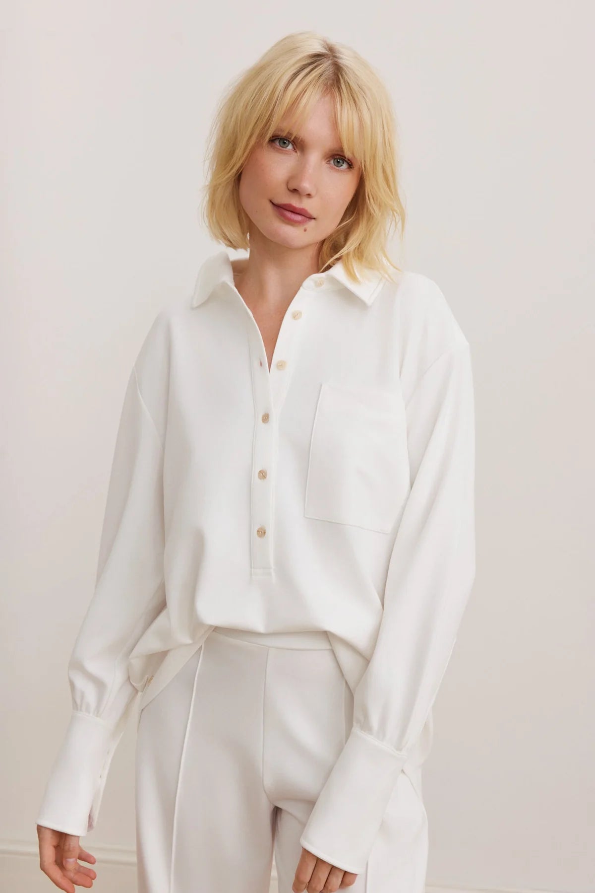 collared lounge blouse in white