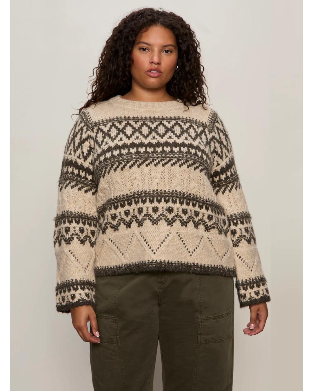 crewneck fairisle sweater in cream and black