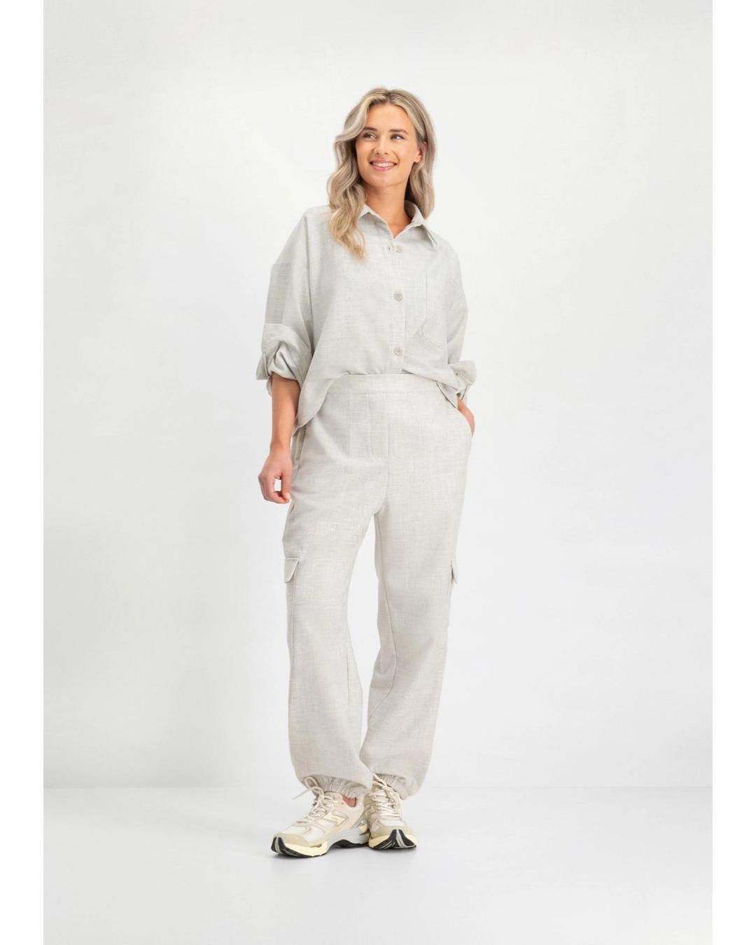 grey sweatpants with pockets in the side