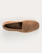 tan loafer shoe