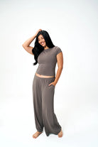 short sleeve tee in light brown