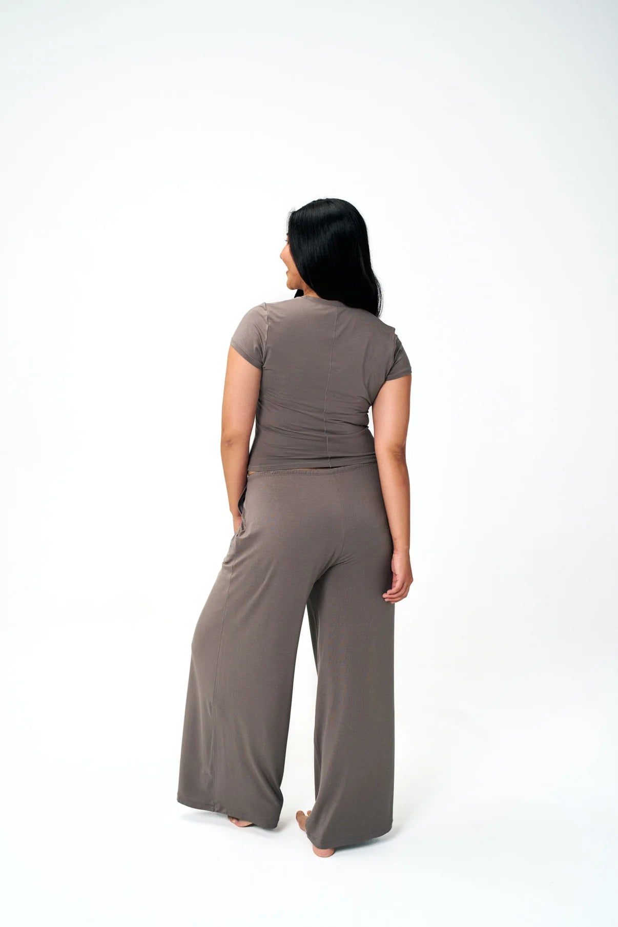 short sleeve tee in light brown