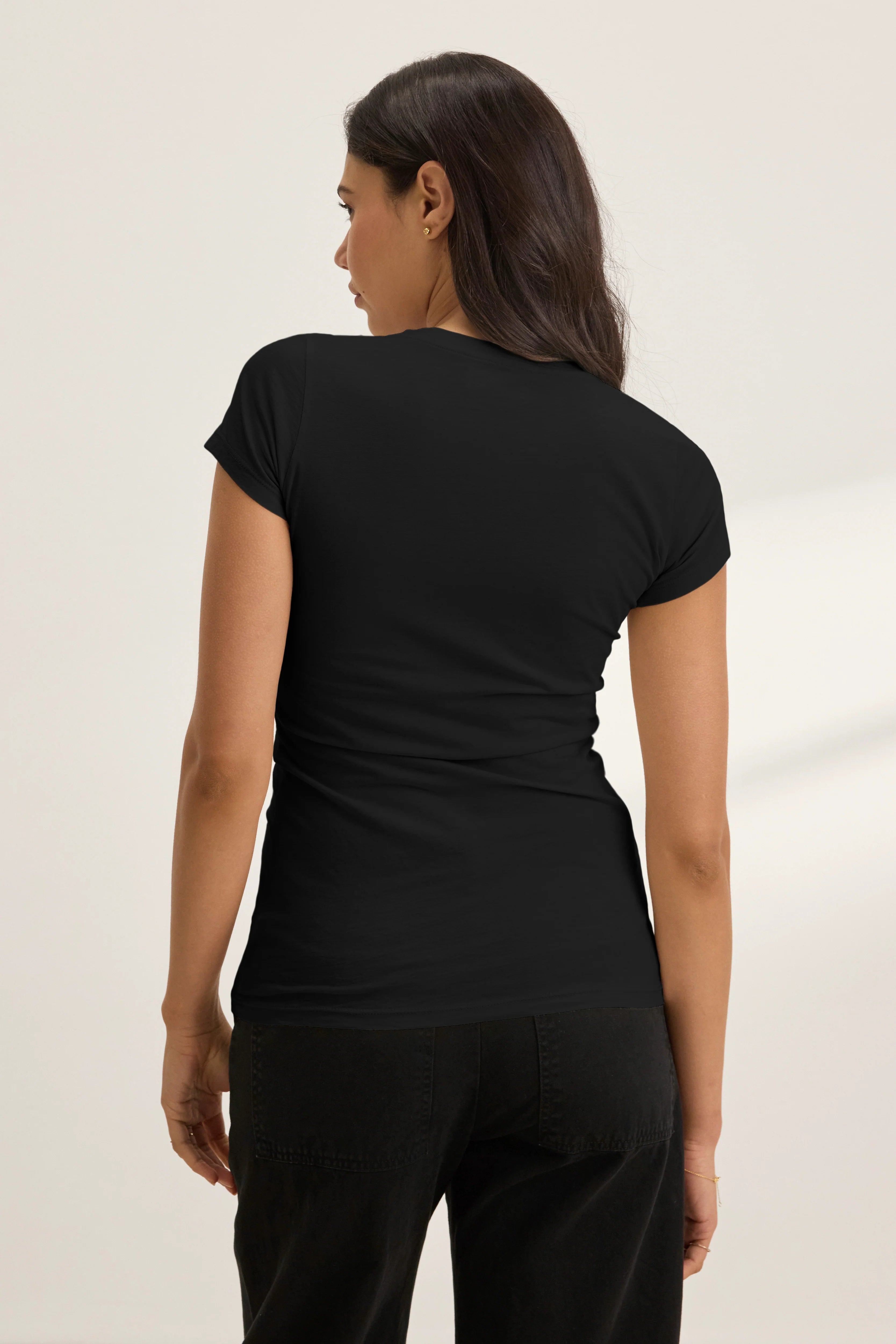 basic black t-shirt