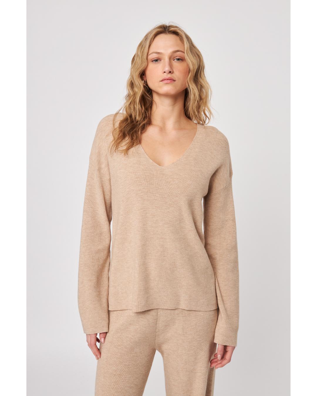 beige knit sweater with v-neck