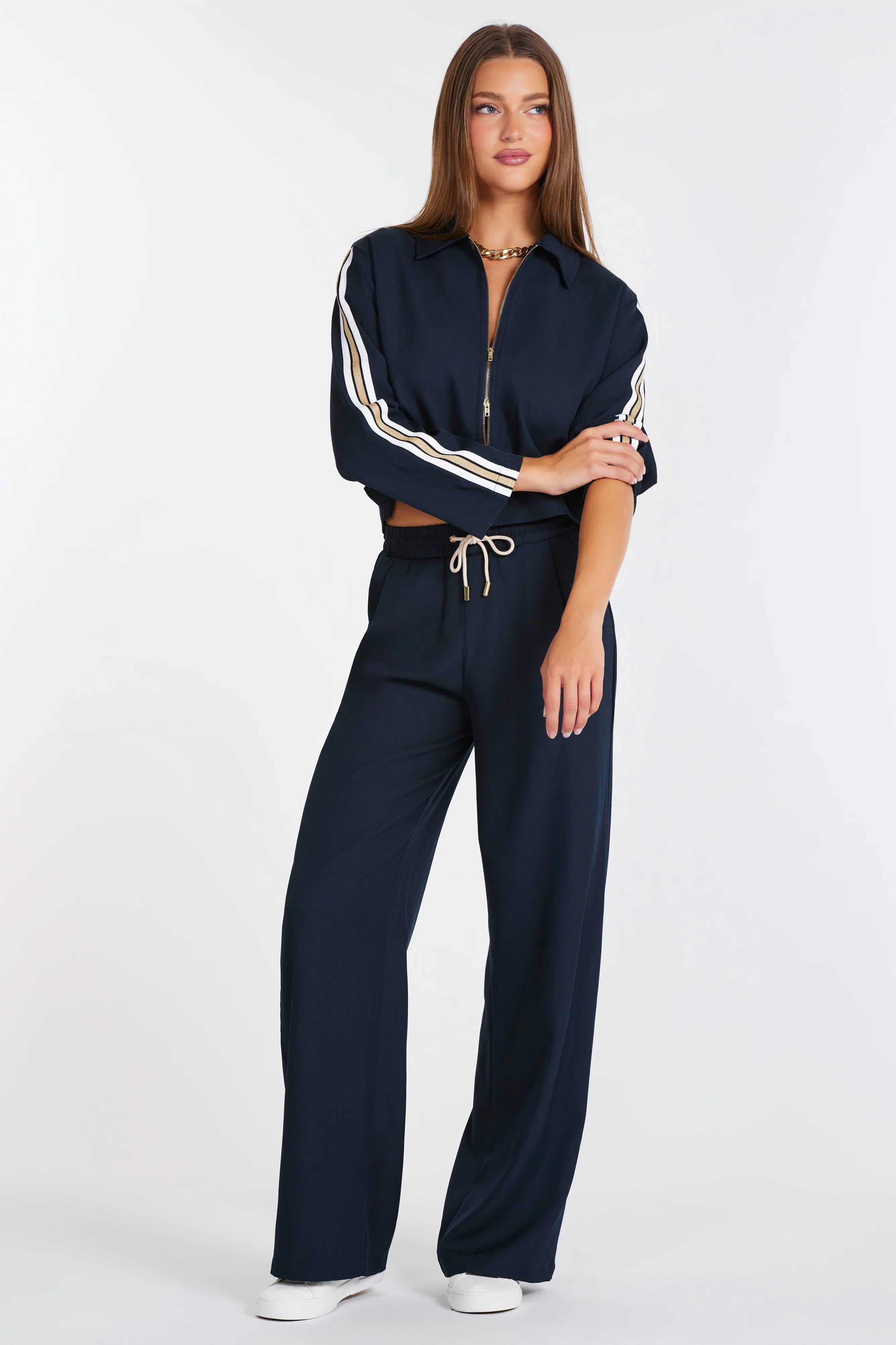 navy wide leg pant with cream drawstring
