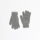 grey knit gloves